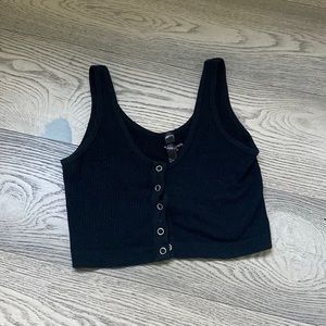 black crop button down top🌷